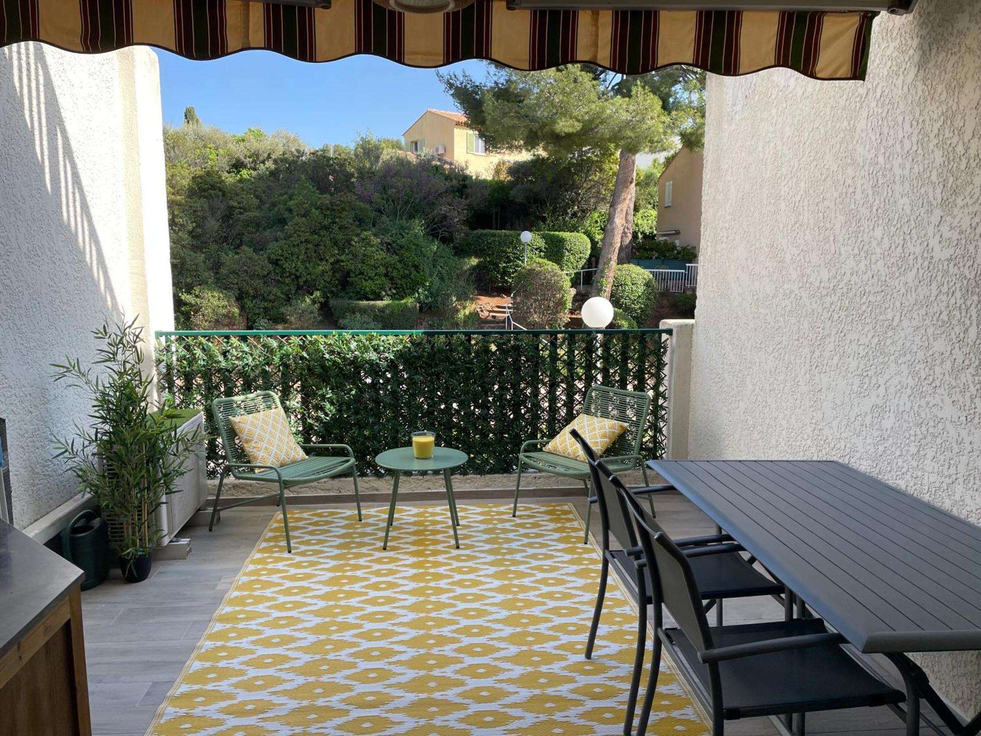 Studio 110 Grande Terrasse Proche Mer Bandol Exteriör bild